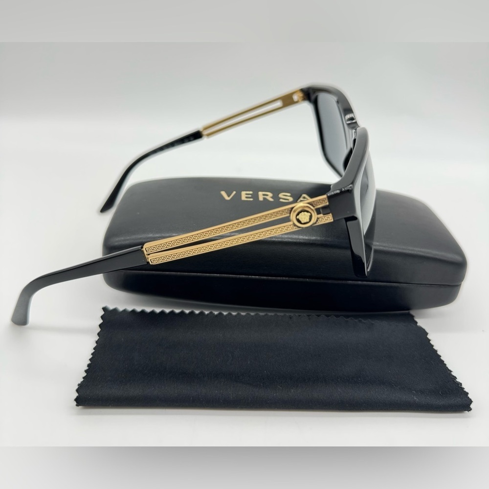 VERSACE Black Gold Accents VE4307
Sunglasses Case Unisex Excellent Condition - Picture 2 of 8